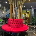 Golden Lux Hotel