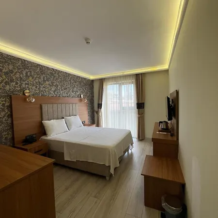 Golden Lux 3* Анталья