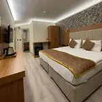 Golden Lux 3* Antalya