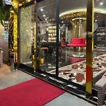 Szálloda Golden Lux 3*
