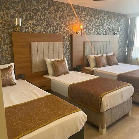 Golden Lux Hotel