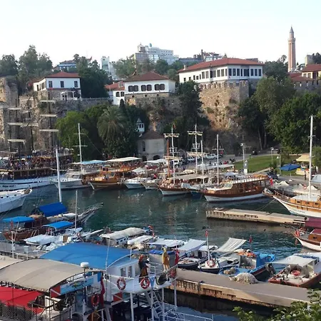 Golden Lux 3* Antalya