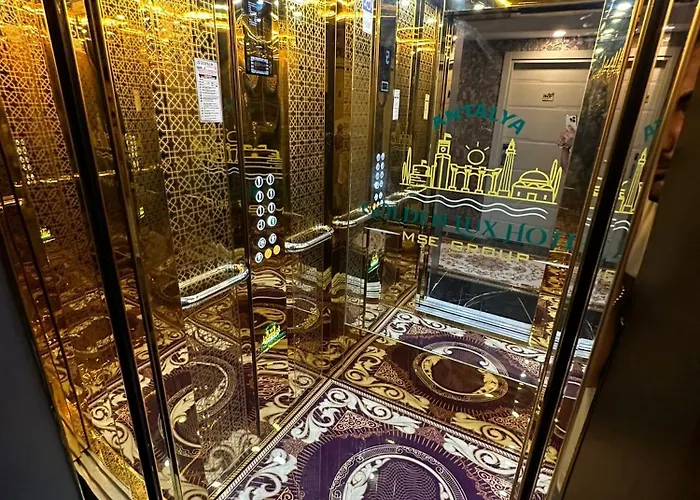 Hotel Golden Lux