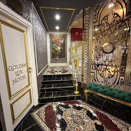 Golden Lux Отель
