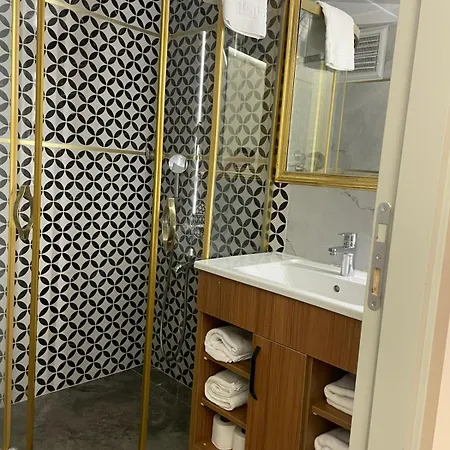 Отель Golden Lux Анталья