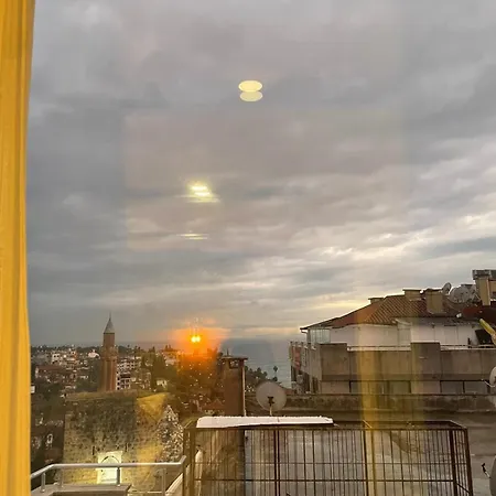 Golden Lux Hotel 3*