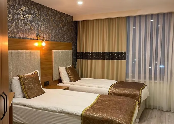 Golden Lux 3* Antalya