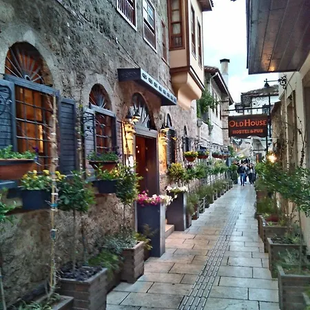 Golden Lux 3* Antalya