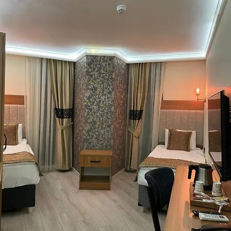 Golden Lux 3* Antalya