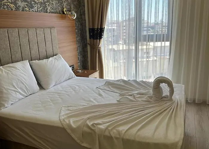 Golden Lux Hotel Antalya